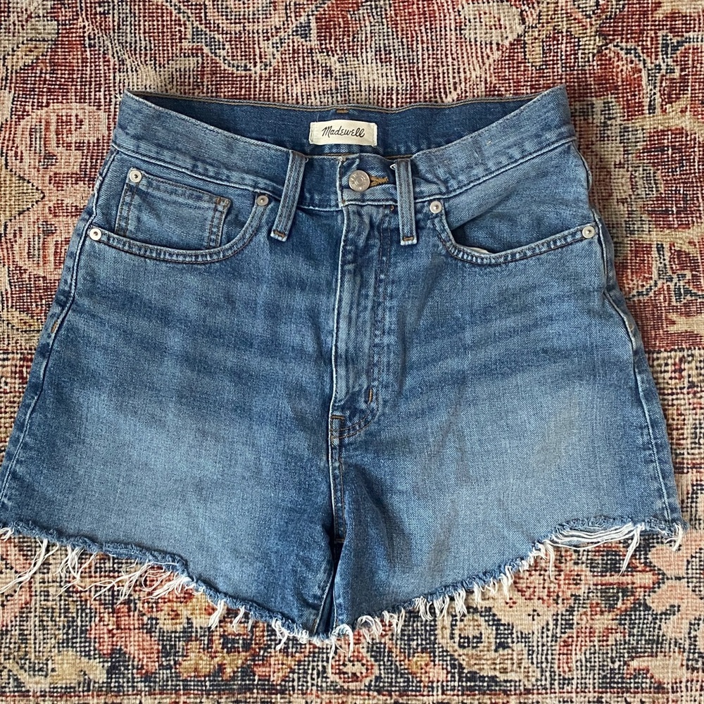 Madewell The Mom Jean Shorts Size 28